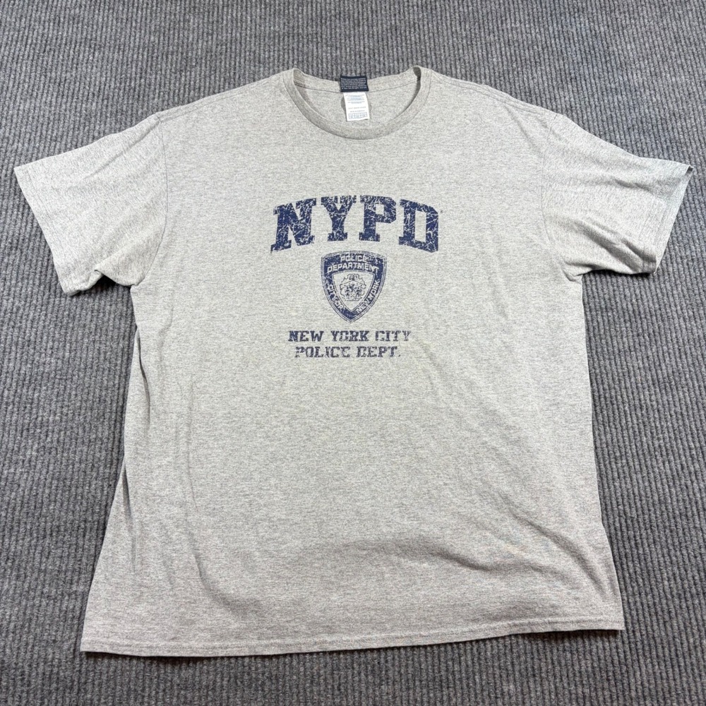 Vintage NYPD Shirt Men's XL Popular Gray‎ New York City Police Dept Short Sleeve